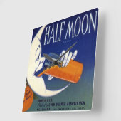 半月のブランドのオレンジの木枠のラベル スクエア壁時計 (傾斜)