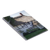 半木造の茅葺コテージ ノートブック (右側)