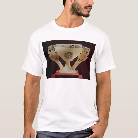 半開けられたはすの型枠の飲むコップ Tシャツ (正面)