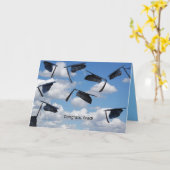 卒業おめでたい飛んでいる帽子 カード (黄色い花)