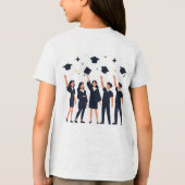 卒業おめでとう キャップを投げる卒業式の祝賀 トライブレンドTシャツ (裏面)