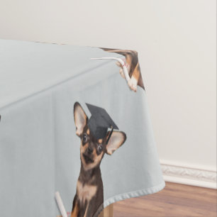 卒業のチワワ犬 テーブルクロス