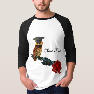 卒業のフクロウおよび赤いワックスのシールのモノグラム Tシャツ