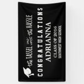 卒業の帽子は口論のふさ価値がありました 横断幕 (縦)