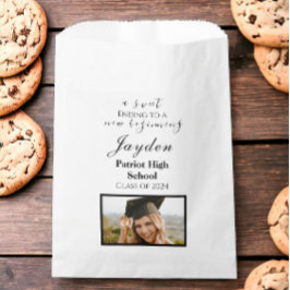 卒業を迎える新しい写真の甘い結末 フェイバーバッグ