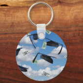 卒業キャップとお金を空に キーホルダー (正面)