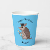 卒業キャップ漫画と可愛いアルマジロ 紙コップ (裏面)