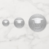 卒業キャップ – クラス20XX – シルバーグリッター コンフェッティ (正面)