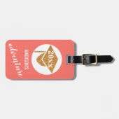 卒業コーラルピンク金ゴールド旅行アドベンチャー ラゲッジタグ (正面横)