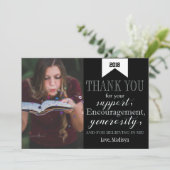 卒業サンキューフォトカード矢印の背景 サンキューカード (スタンド正面)