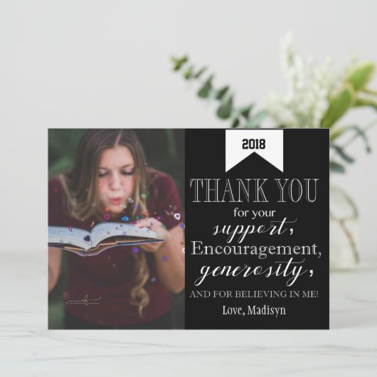 卒業サンキューフォトカード矢印の背景 サンキューカード (スタンド正面)