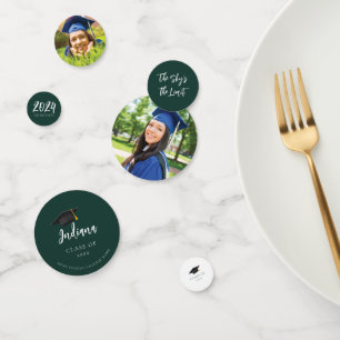 卒業スクリプトフォトグリーングラード2024パーティー コンフェッティ