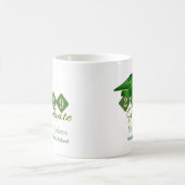 卒業パーソナライズされたグリーンと金ゴールド コーヒーマグカップ (中央)