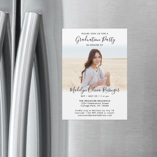 卒業パーティシンプルの写真と白黒スクリプト マグネット招待状