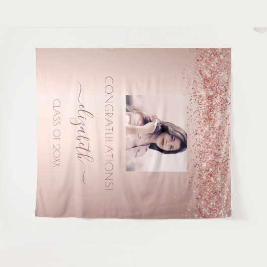 卒業パーティーの写真 ローズゴールドとピンクのぼかし タペストリー (正面(横))