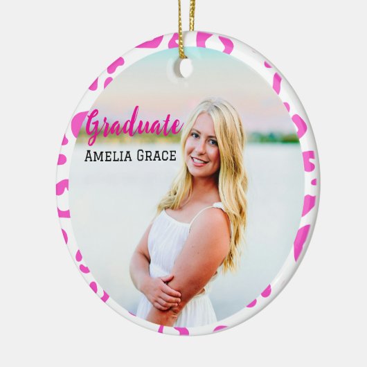 卒業ピンクヒョウのマイルストーンオーナメント セラミックオーナメント (左)