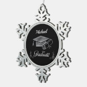 卒業ブラック&シルバー、キャップ&ディプロマ スノーフレークピューターオーナメント (右)