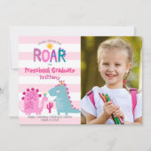 卒業プリスクール写真恐竜の少女かわいいおもしろい 案内状 (正面)