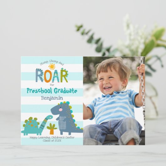 卒業プリスクール写真恐竜の少年かわいいおもしろい 案内状 (スタンド正面)