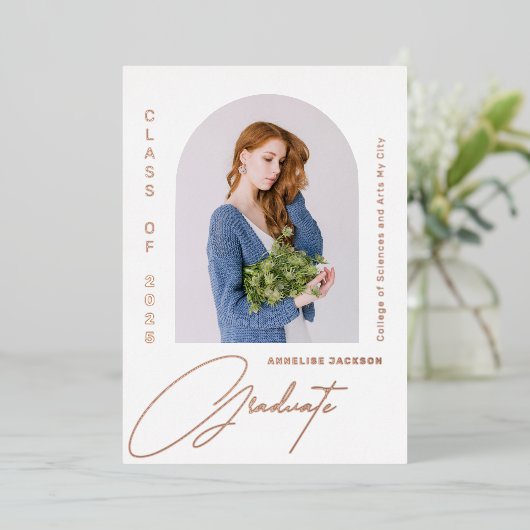 卒業ミニマルエレガント主義の写真卒業 箔招待状 (立ち正面)