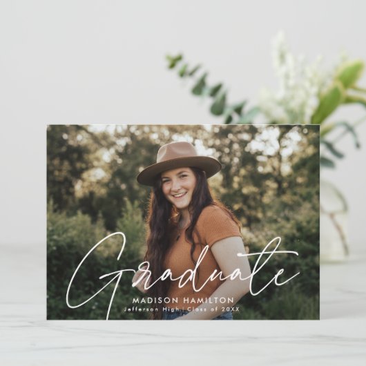 卒業モダン白スクリプト写真卒業 案内状 (スタンド正面)