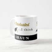卒業ユーモアのあるマグ コーヒーマグカップ (正面左)