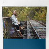 卒業写数々の真シンプル青紙吹雪2020 三つ折り案内状 (内部最初)