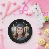 卒業写真の名前ブラックの波状の縁ど卒業 ペーパープレート (パーティー)