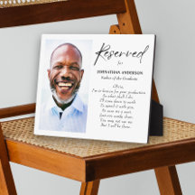 卒業写真を撮るため天国の父親