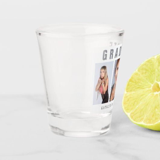 卒業写真コラージュおめでとう白 ショットグラス (左)