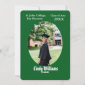 卒業写真パーティー招待状 緑の楕円形フレーム 招待状 (正面)