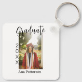 卒業写真モダンクラシック年の名前を素朴に追加 キーホルダー (裏面)