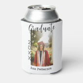 卒業写真モダンクラシック年の名前を素朴に追加 缶クーラー (缶裏面)