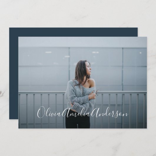 卒業写真モダンスクリプトタイポグラフィ青 招待状 (正面/裏面)