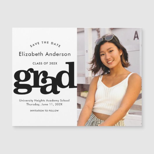 卒業写真白黒はっきりしたタイプ救日付 マグネット招待状 (正面)