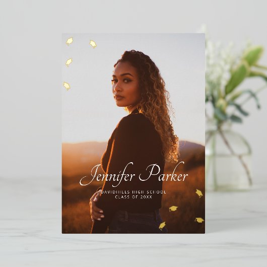 卒業帽 1 写真 卒業 箔招待状 (立ち正面)