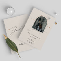 卒業式のお知らせ：1枚の写真、クリーム色