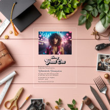 卒業式のレトロな雰囲気がトレンドの大学卒業パーティー