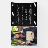 卒業式の写真、帽子＆卒業証書 ネイビーブルーのテンプレート 横断幕 (縦)