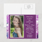 卒業式の「Save the Date」カード(紫の花と写真) 案内ポストカード (正面/裏面)