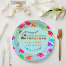 卒業式カラフルキャップの卒業列車