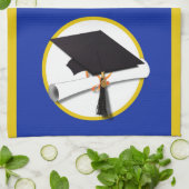 卒業式キャップ（ディプロマ付き） – 濃い青の背景 キッチンタオル (折り畳み)