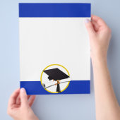 卒業式キャップ（ディプロマ付き） – 濃い青の背景 チラシ (手)