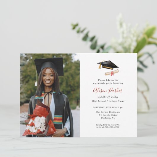 卒業式シンプルキャップと卒業証書の写真 招待状 (スタンド正面)