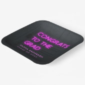 卒業式ネオンピンクタイポグラフィモダンおめでとう ペーパープレート (傾斜あり)