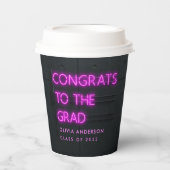 卒業式ネオンピンクタイポグラフィモダンおめでとう 紙コップ (正面)