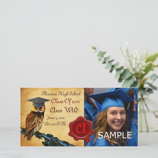 卒業式フクロウ羊皮紙および赤ワックスシールモノグラム 案内状 (スタンド正面)