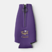 卒業式2025パープルグラードパーティースワッグ ボトルクーラー (裏面)