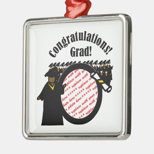 卒業生が卒業証書を受け取るフォトフレーム メタルオーナメント (左)