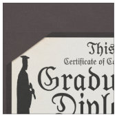 卒業生が高い卒業証書を持つ ファブリック (クローズアップ)